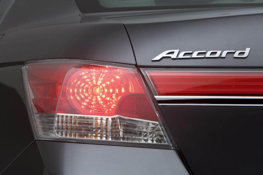  Honda Accord 2011 года  (US) (фото 3 из 13)